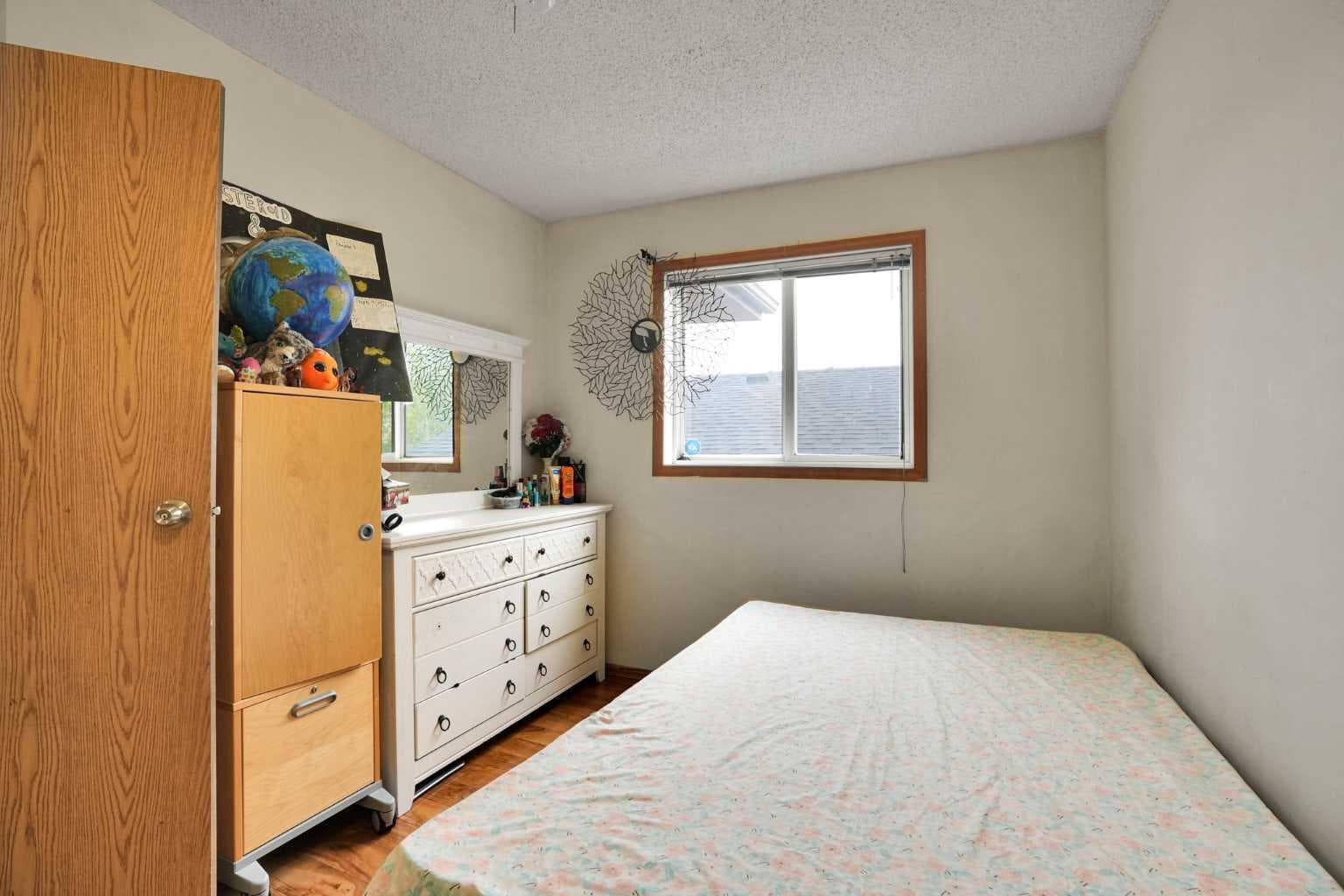 28 Martinridge Road NE