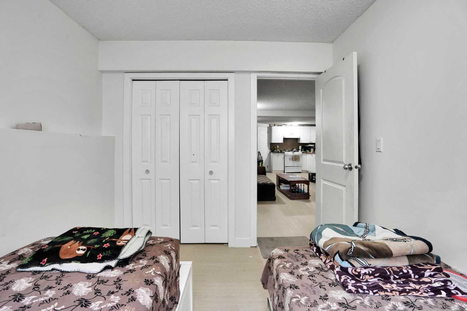 28 Martinridge Road NE