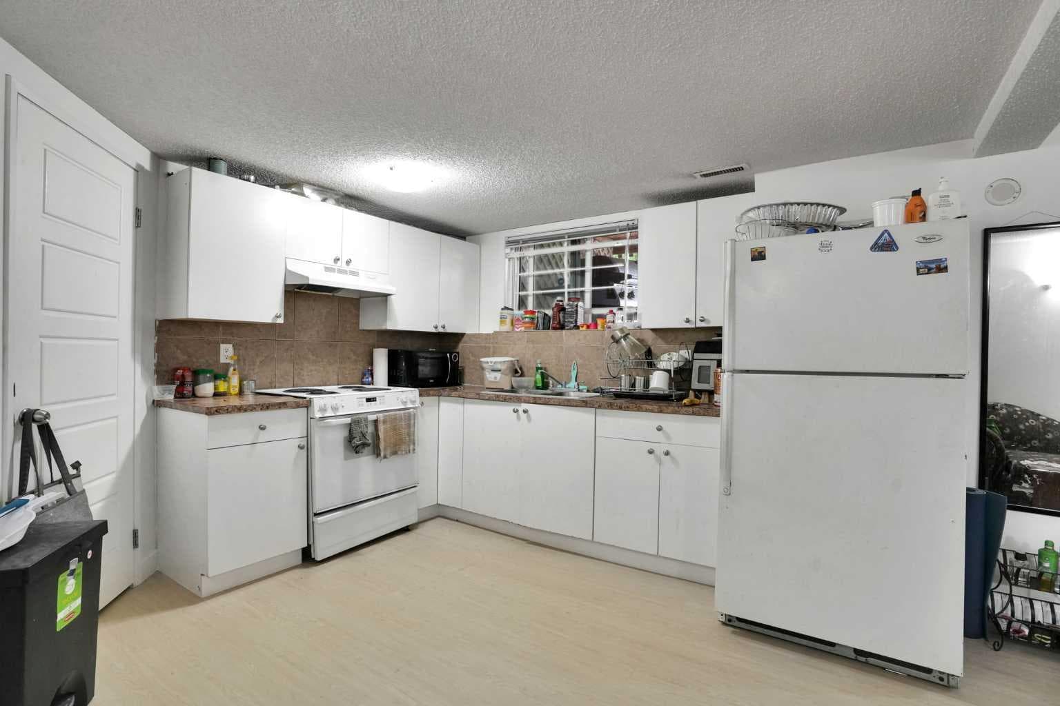 28 Martinridge Road NE