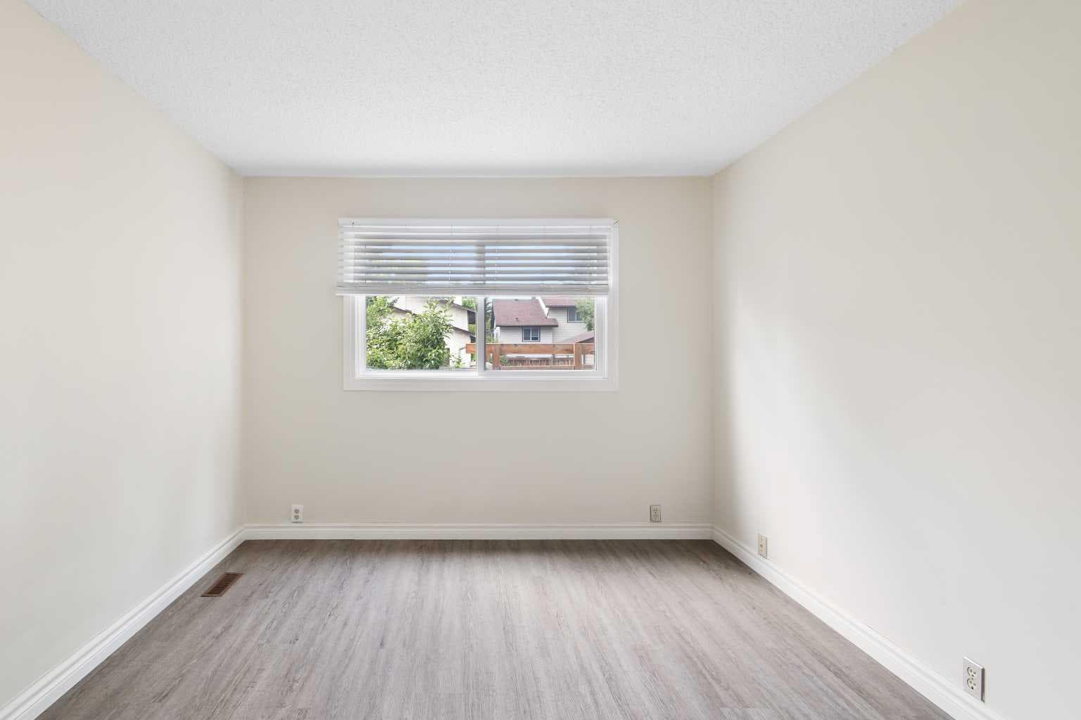 13 Bernard Drive NW