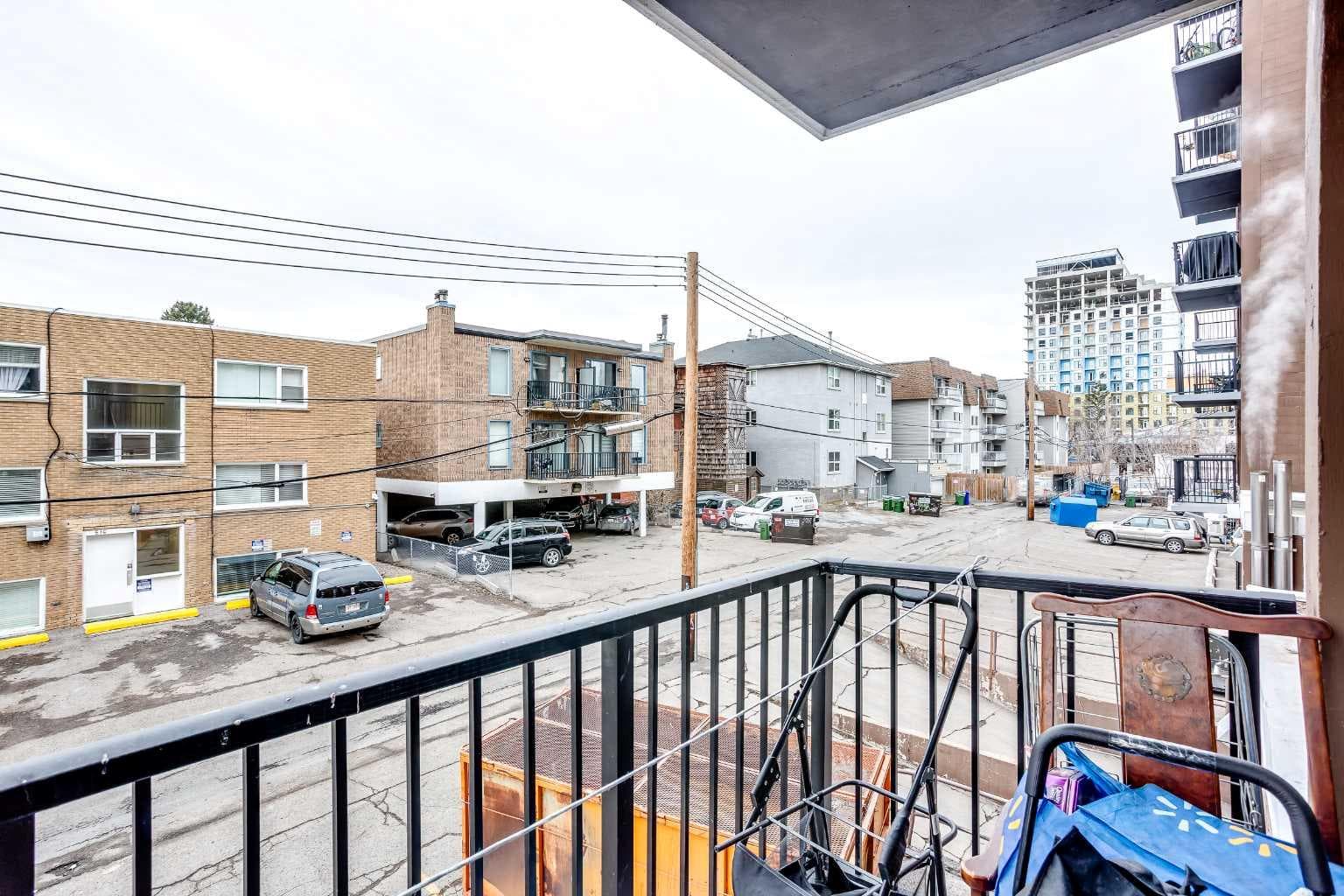2D, 515 17 Avenue SW
