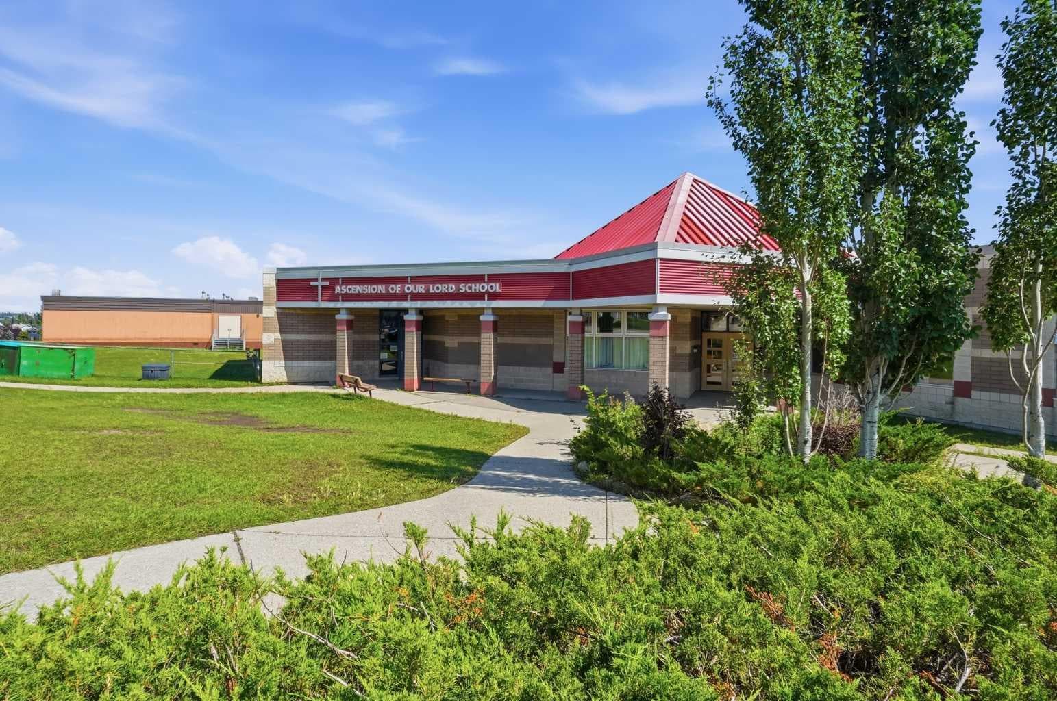 167 Harvest Glen Way NE
