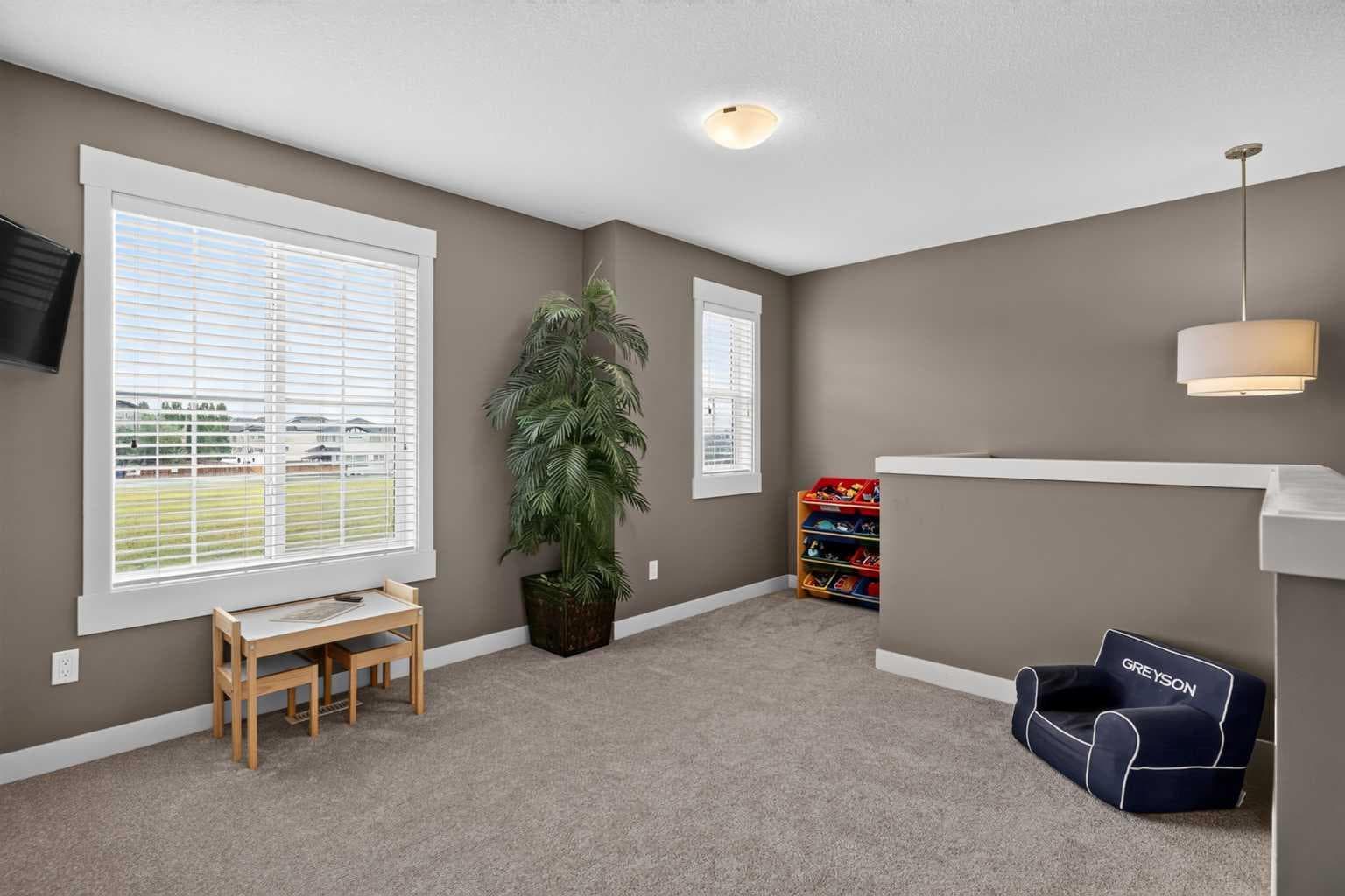 268 Rainbow Falls Green 