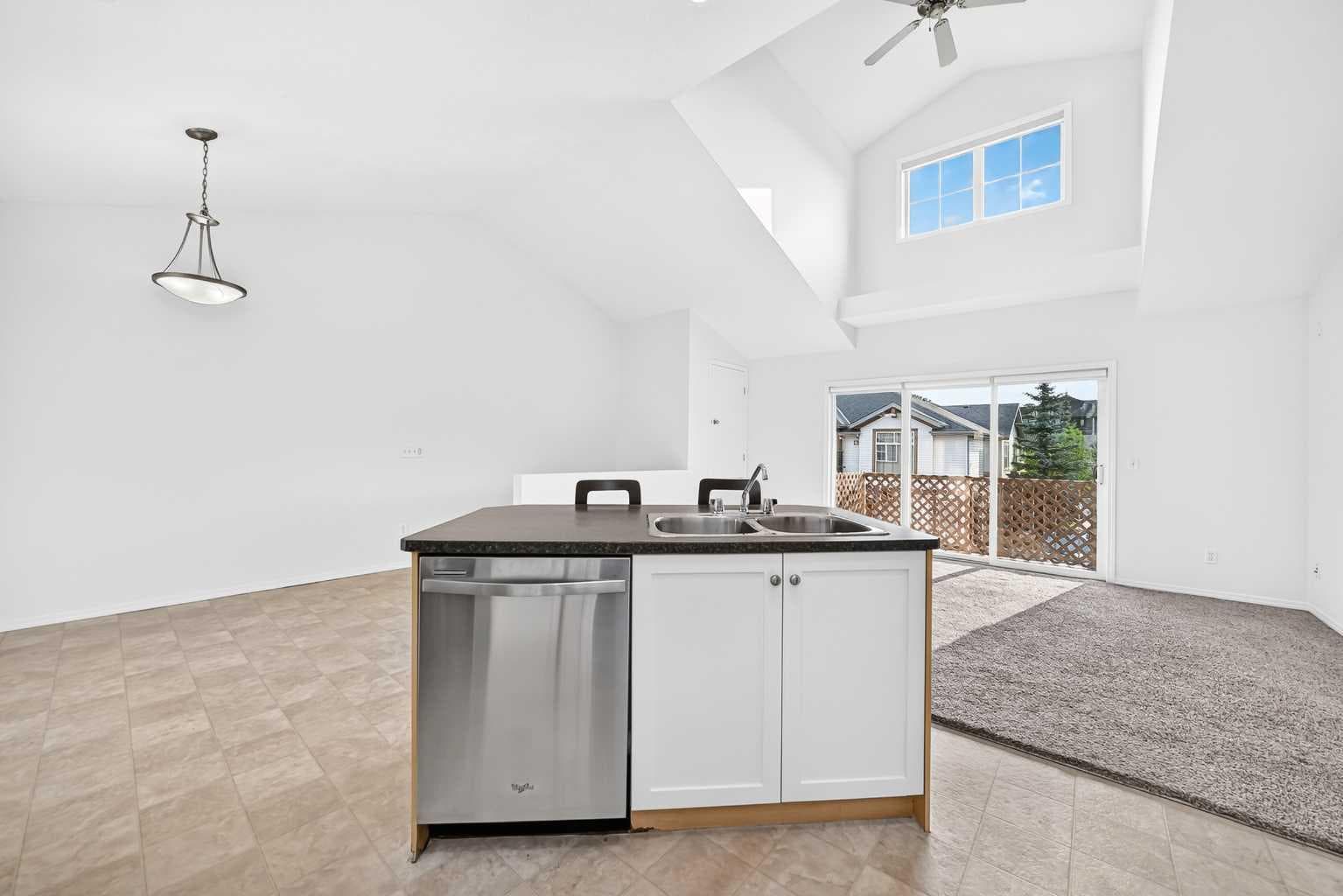 203, 70 Panatella Landing NW