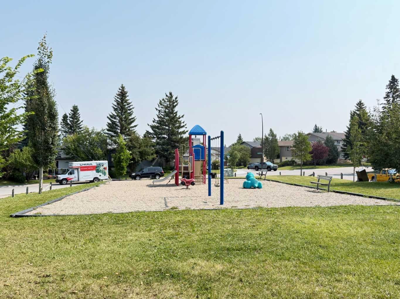 151 Sandstone Place NW
