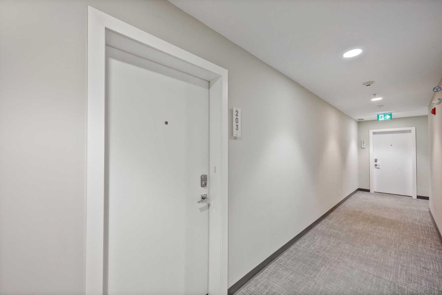 203, 383 Smith Street NW