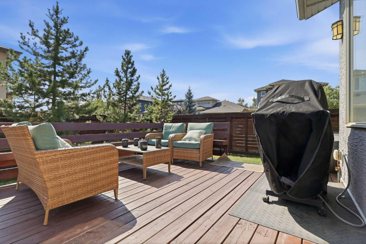 125 Walden Rise SE