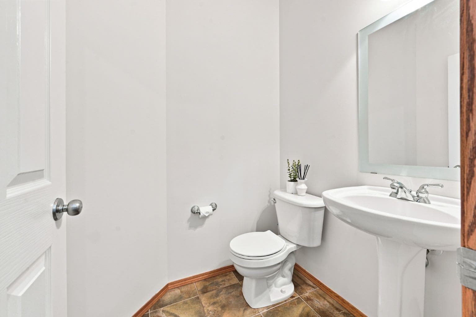 32 Tuscany Ravine Crescent NW