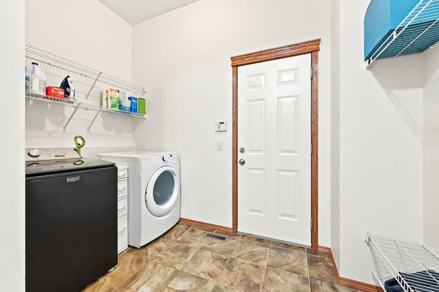 32 Tuscany Ravine Crescent NW