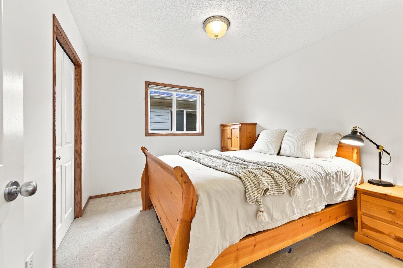 32 Tuscany Ravine Crescent NW