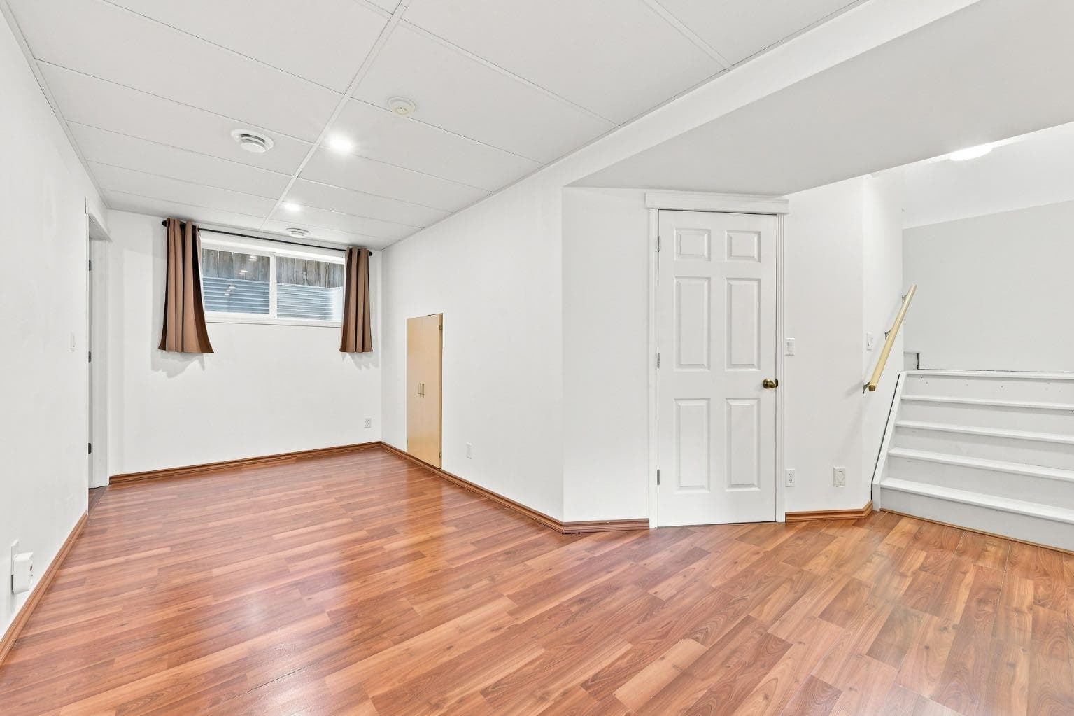 32 Tuscany Ravine Crescent NW