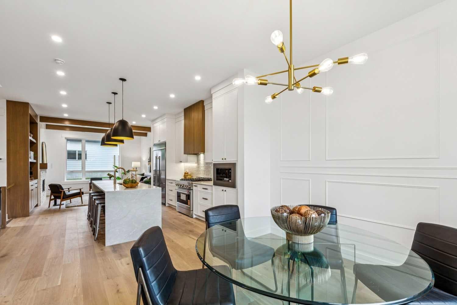 4920 21 Avenue NW