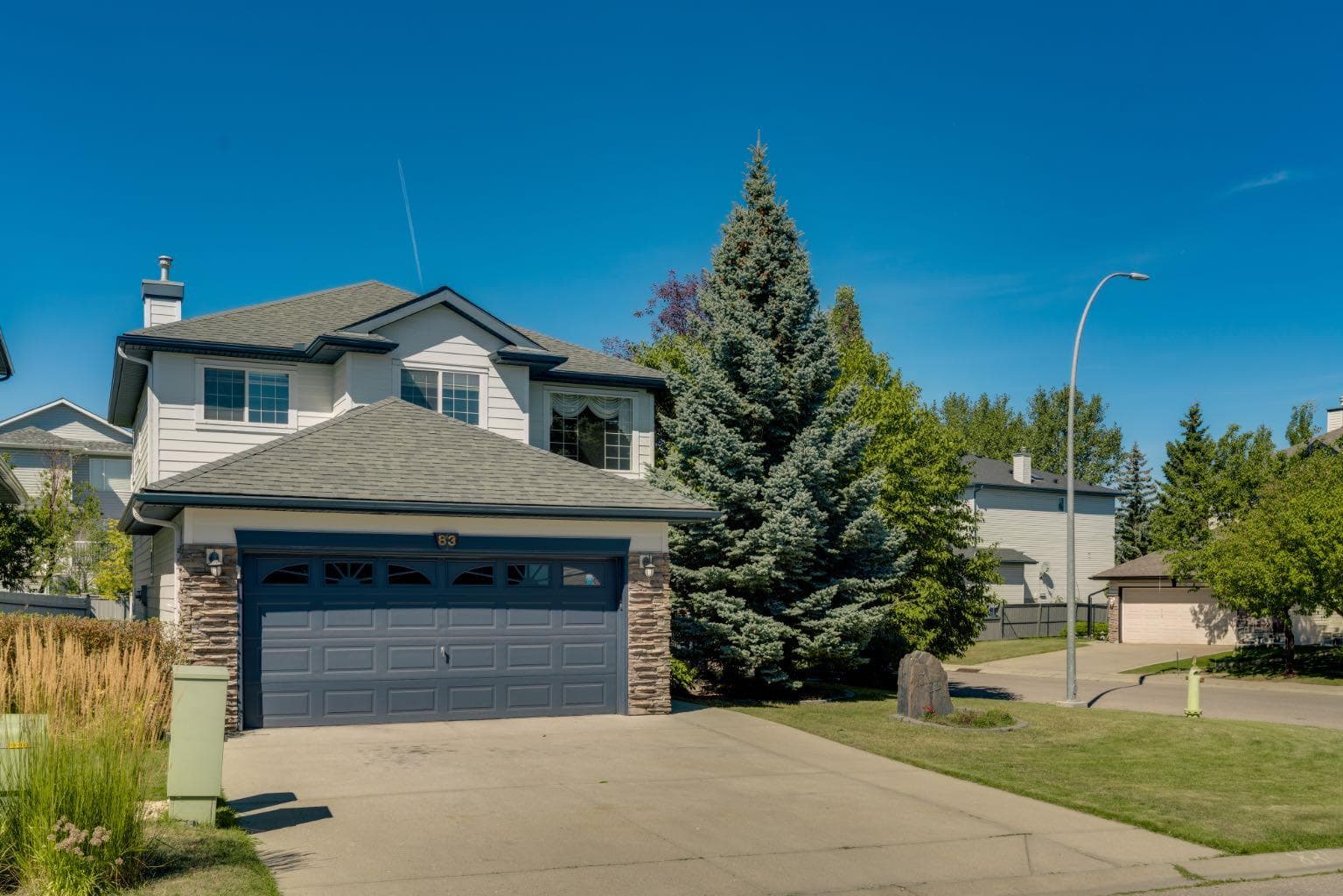 83 Panorama Hills Close NW
