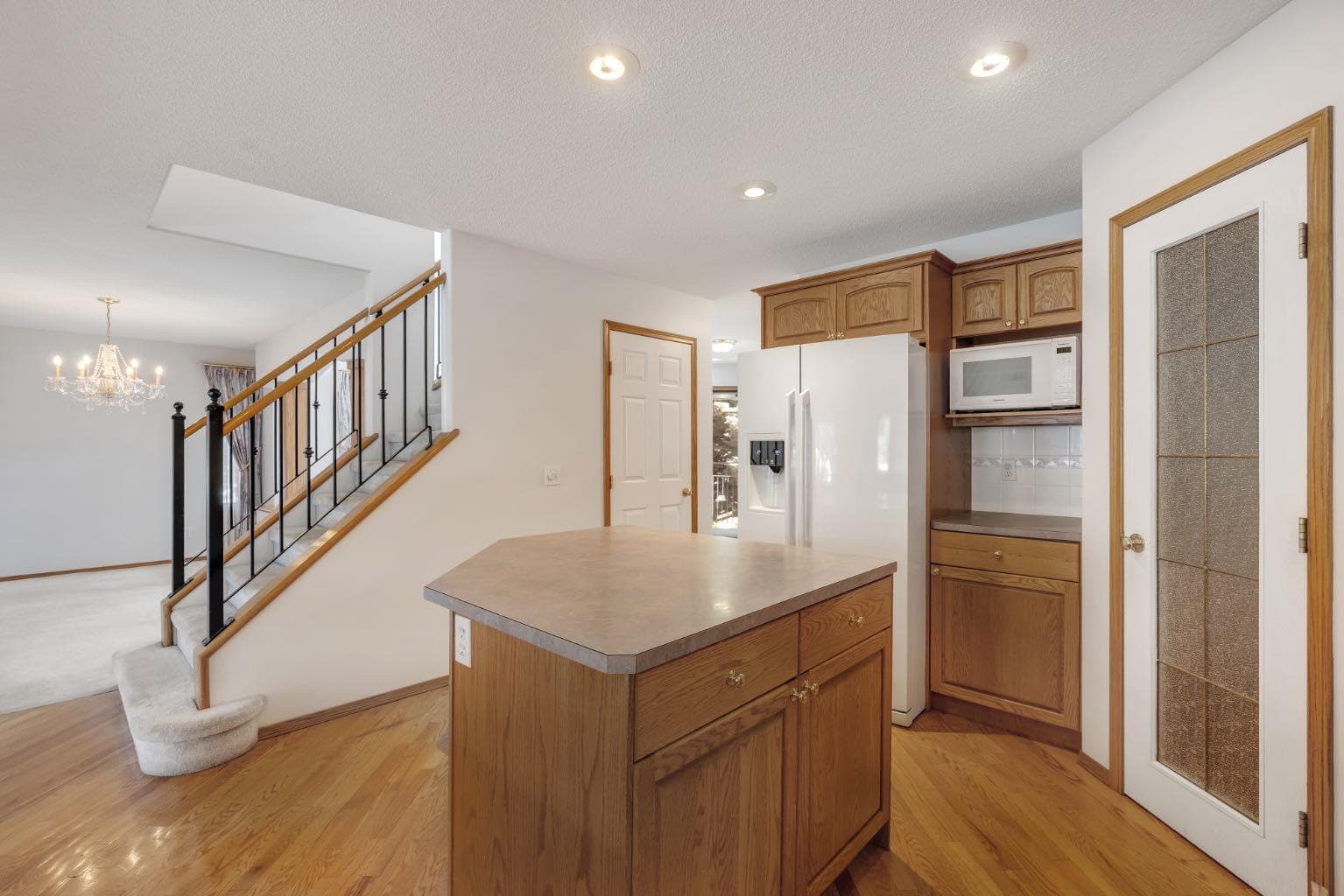 83 Panorama Hills Close NW