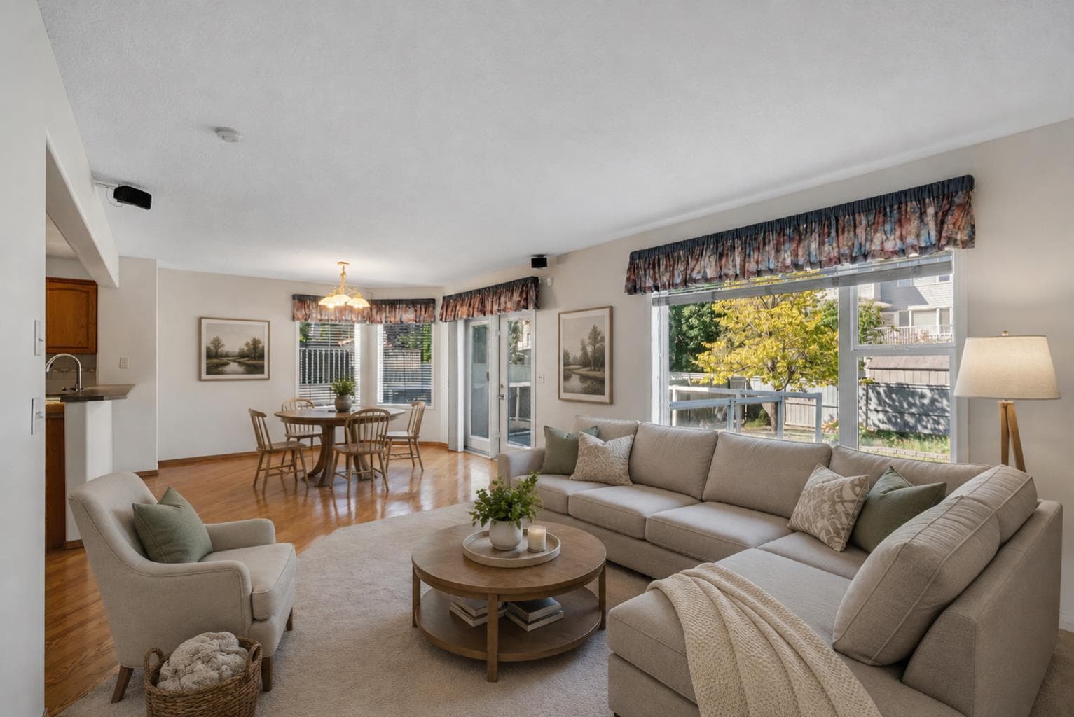 83 Panorama Hills Close NW