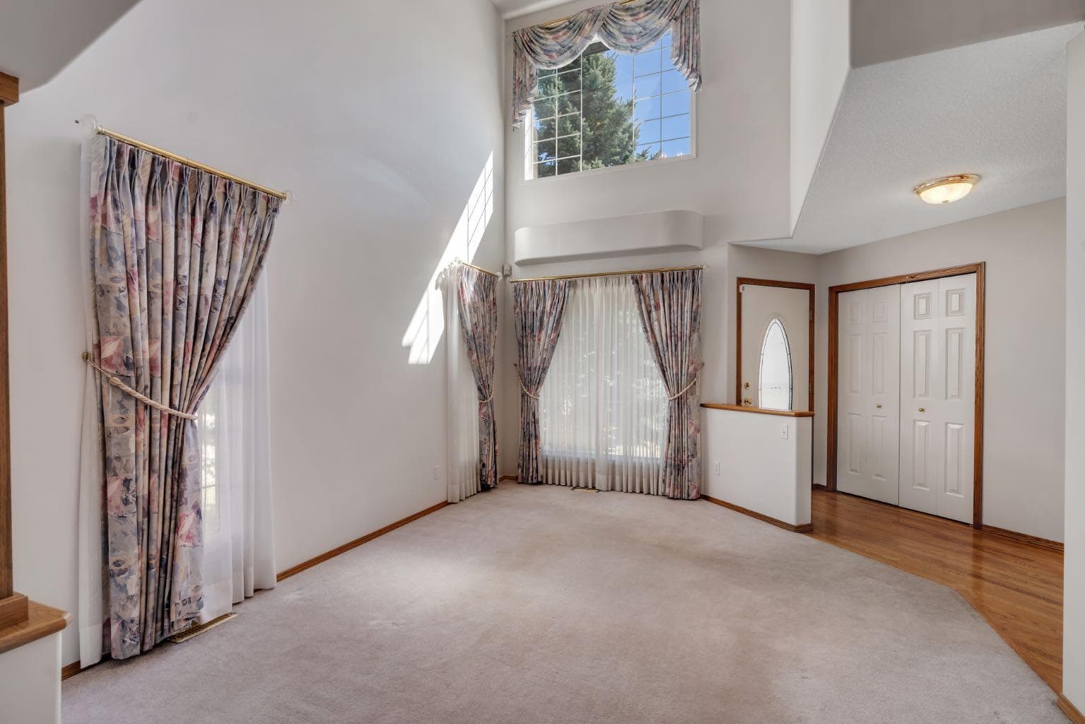 83 Panorama Hills Close NW