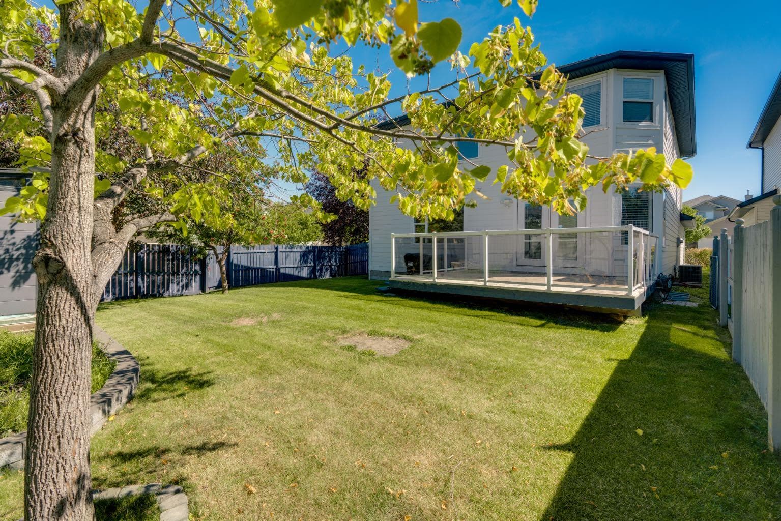 83 Panorama Hills Close NW