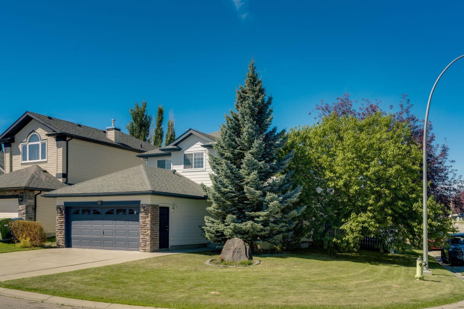83 Panorama Hills Close NW