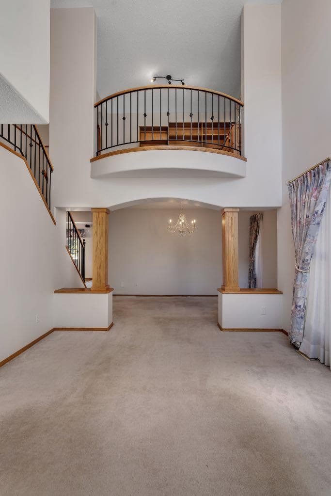 83 Panorama Hills Close NW