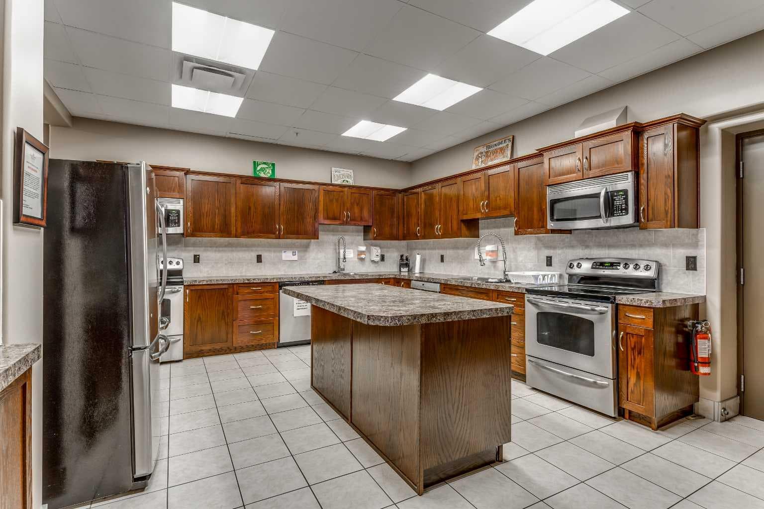 2146, 2330 Fish Creek Boulevard SW