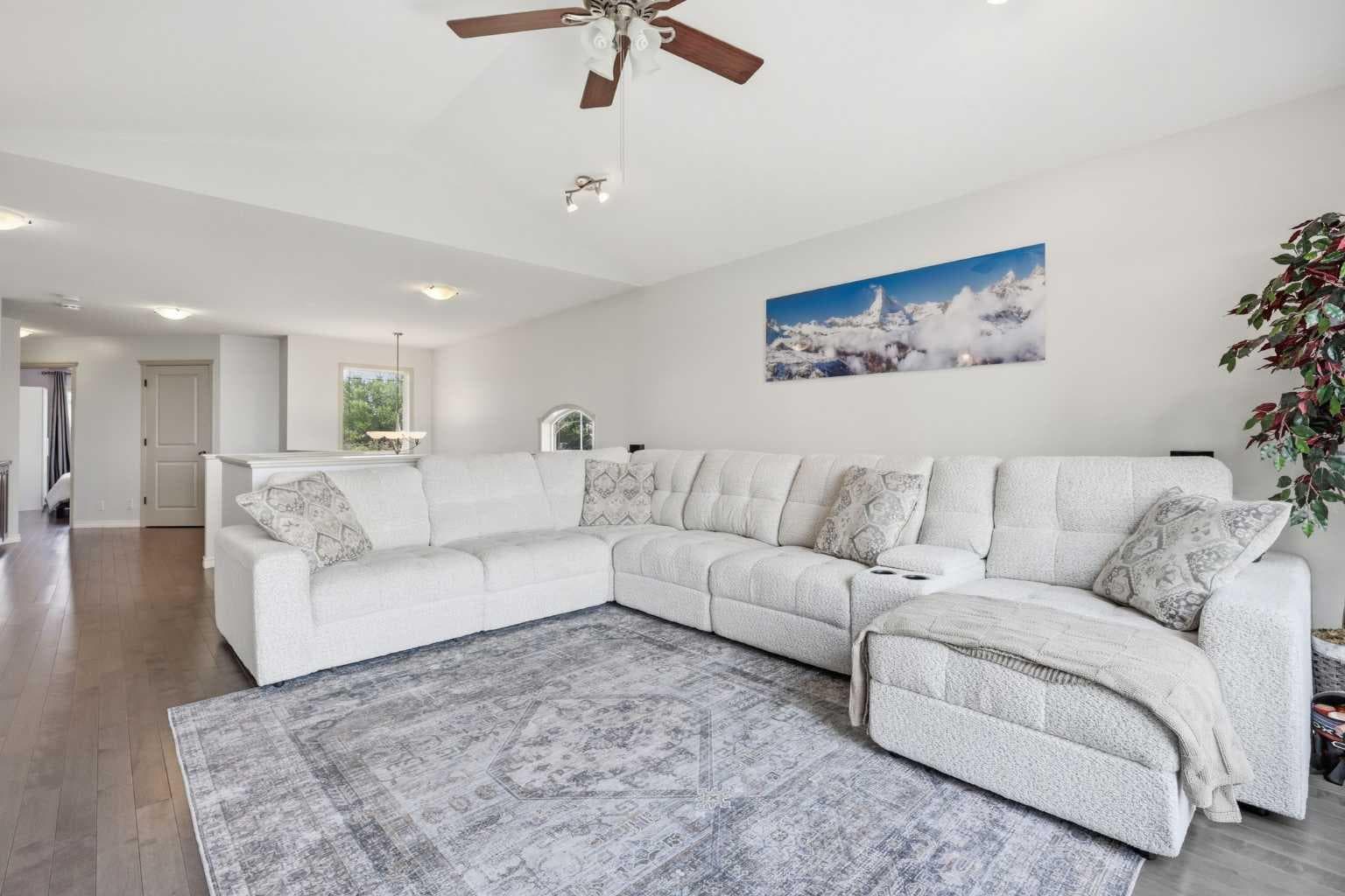 128 Tuscany Ravine Terrace NW