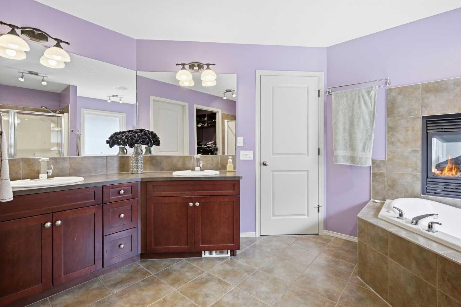 128 Tuscany Ravine Terrace NW