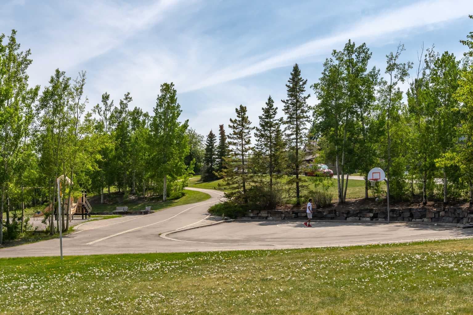 106 Panamount Drive NW