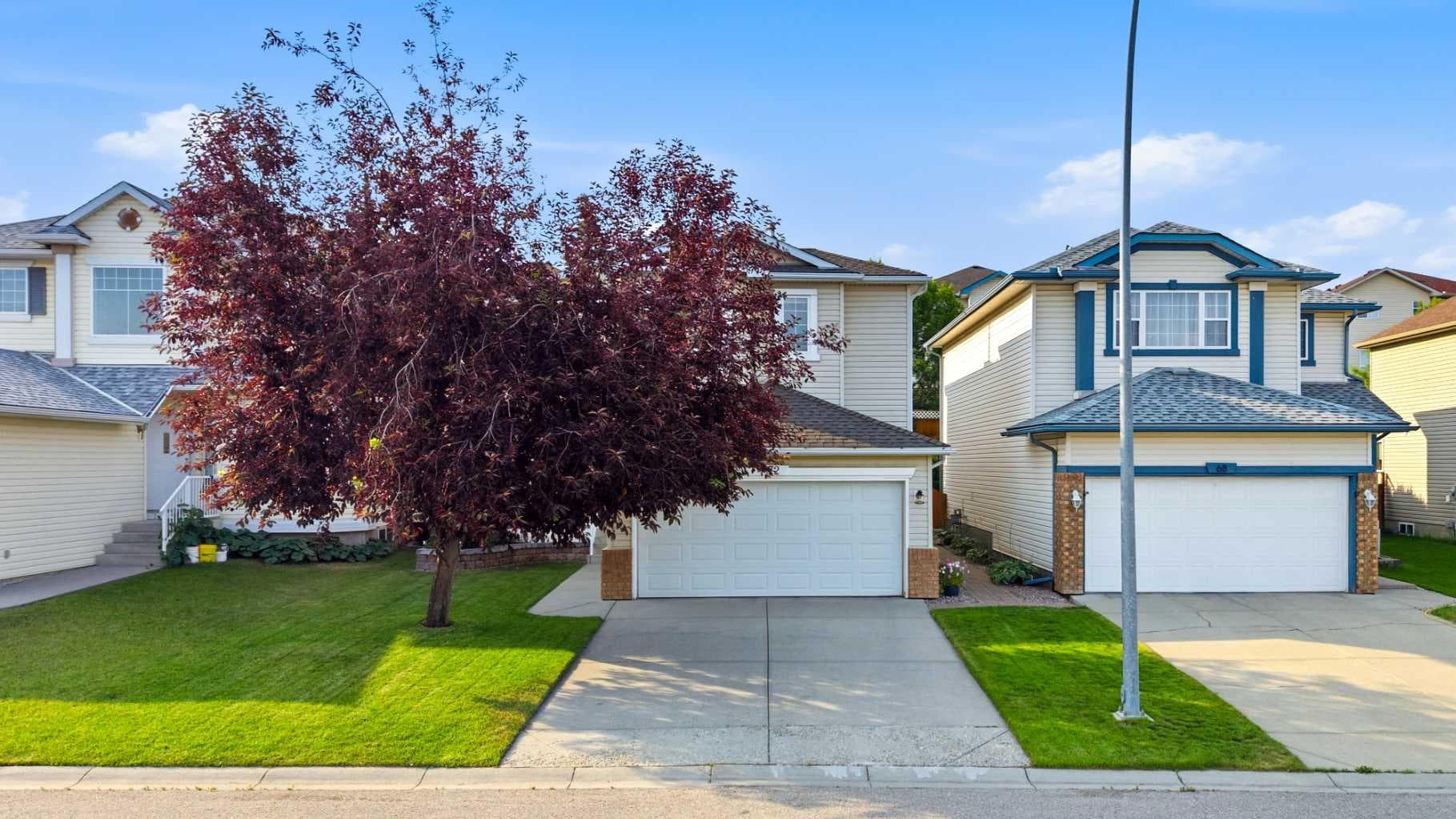 72 Arbour Crest Road NW