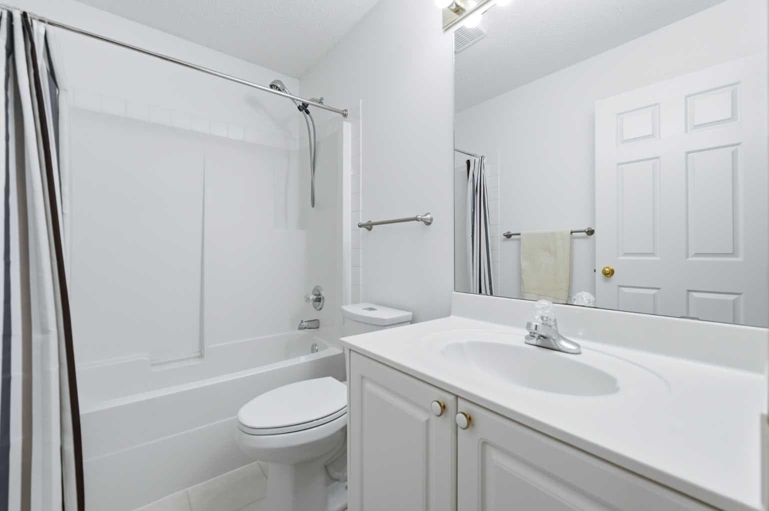 72 Arbour Crest Road NW