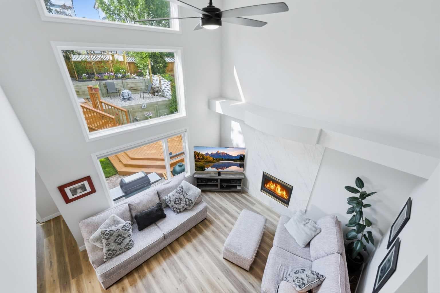 72 Arbour Crest Road NW
