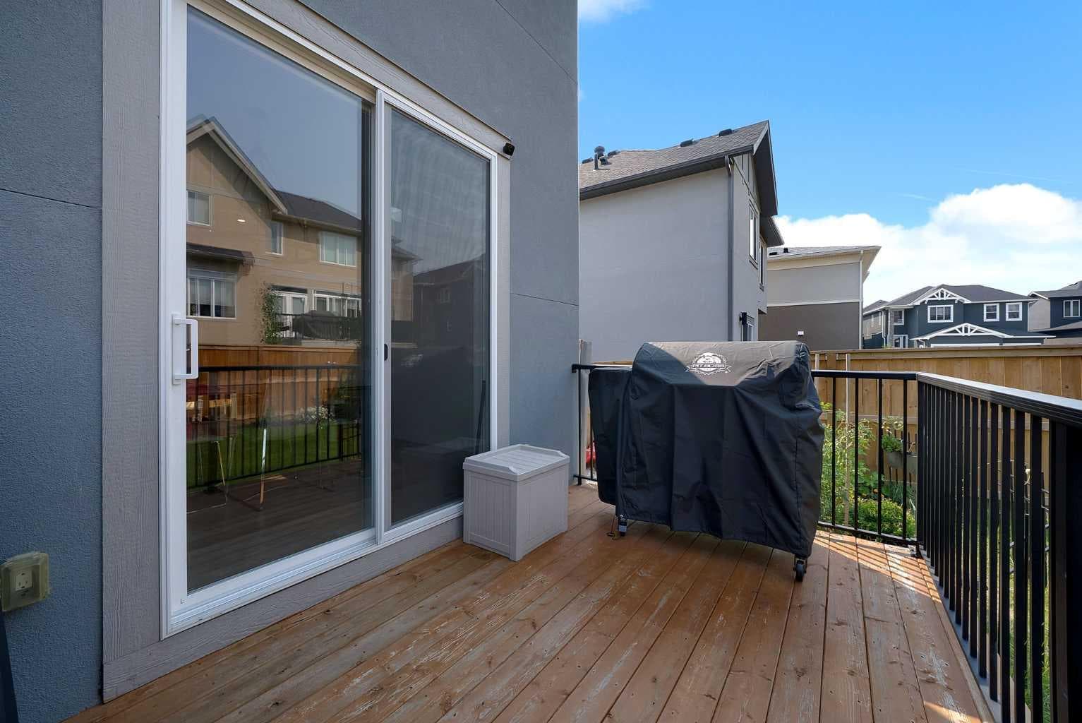 202 Kinniburgh Crescent 
