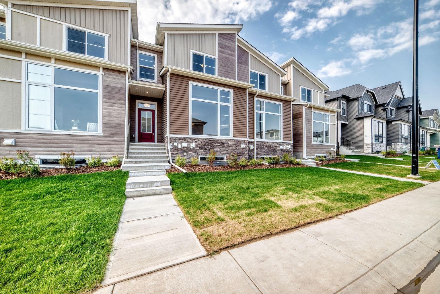 1063 Bayview Crescent SW