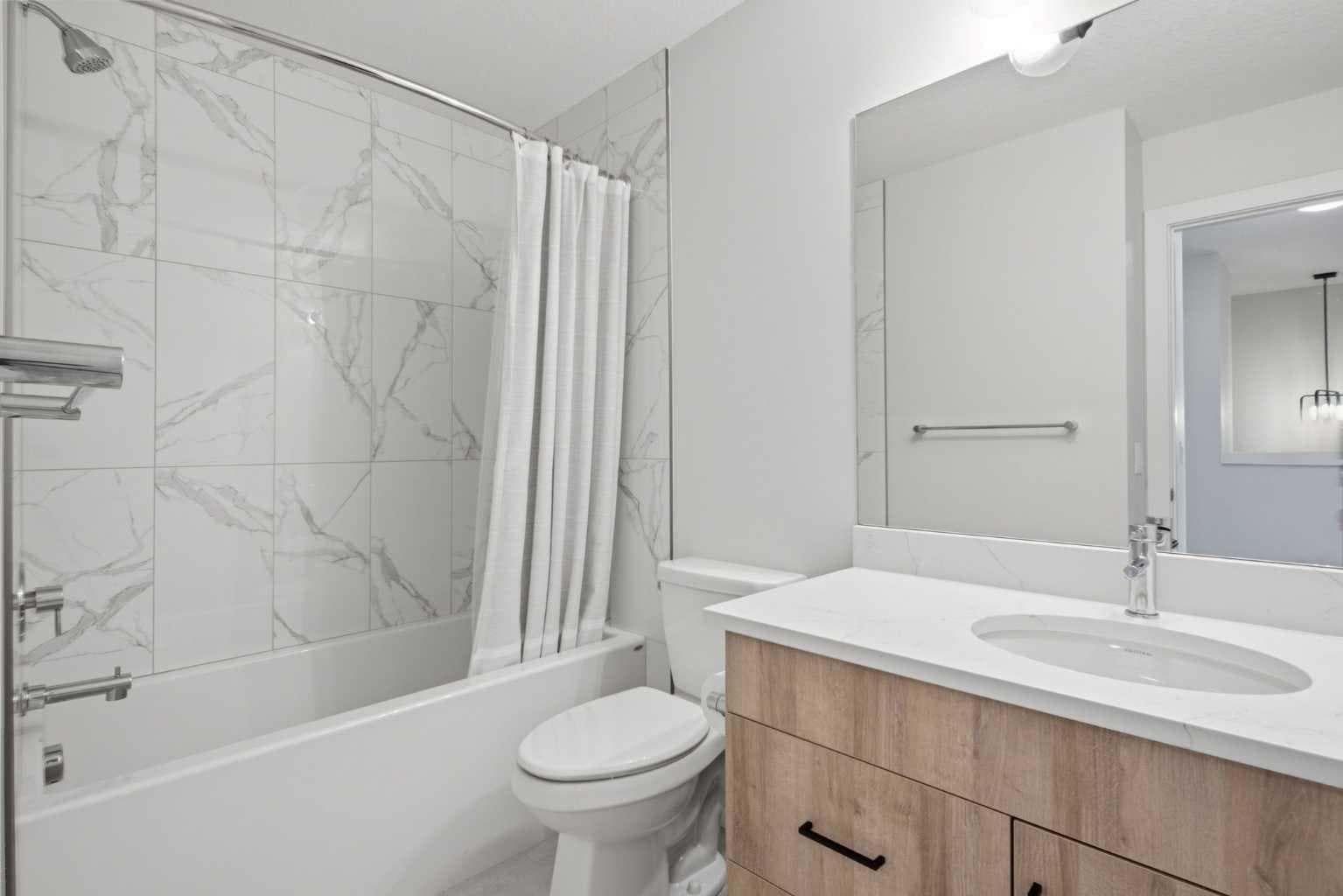 1062 Harmony Parade 