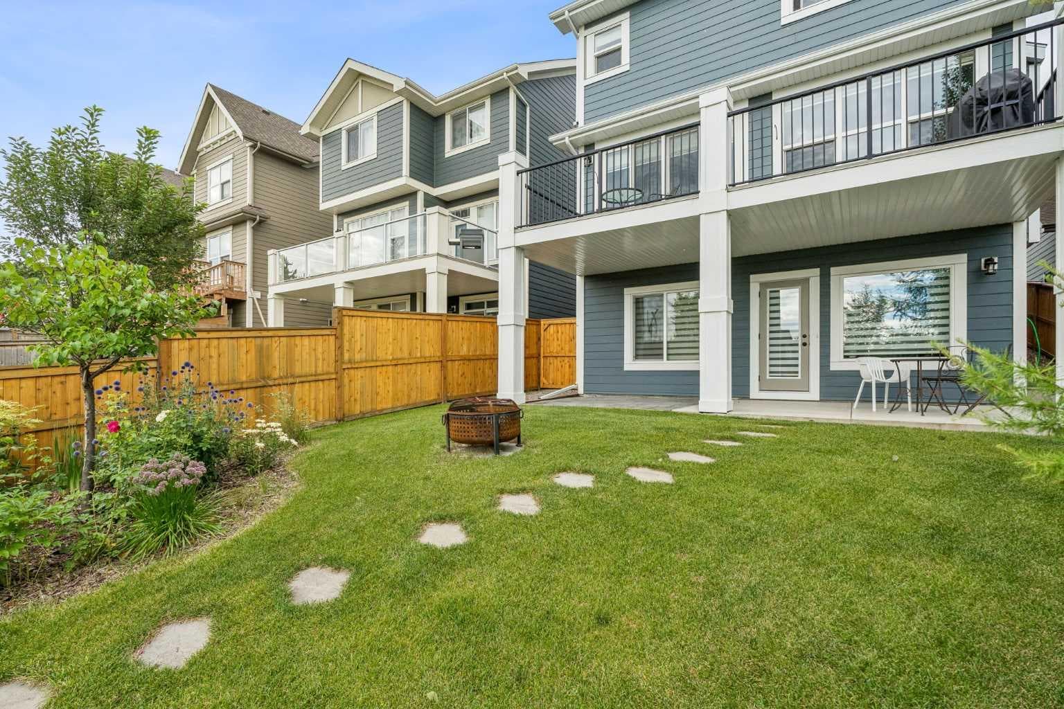 14 Riviera View 