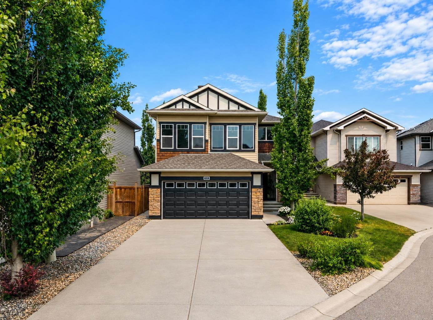 149 Royal Oak Bay NW