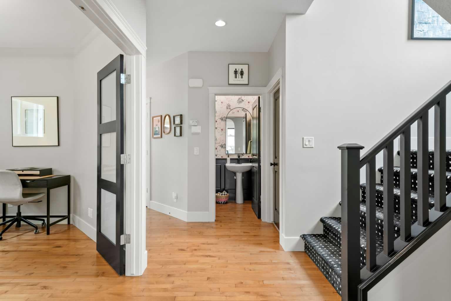 149 Royal Oak Bay NW