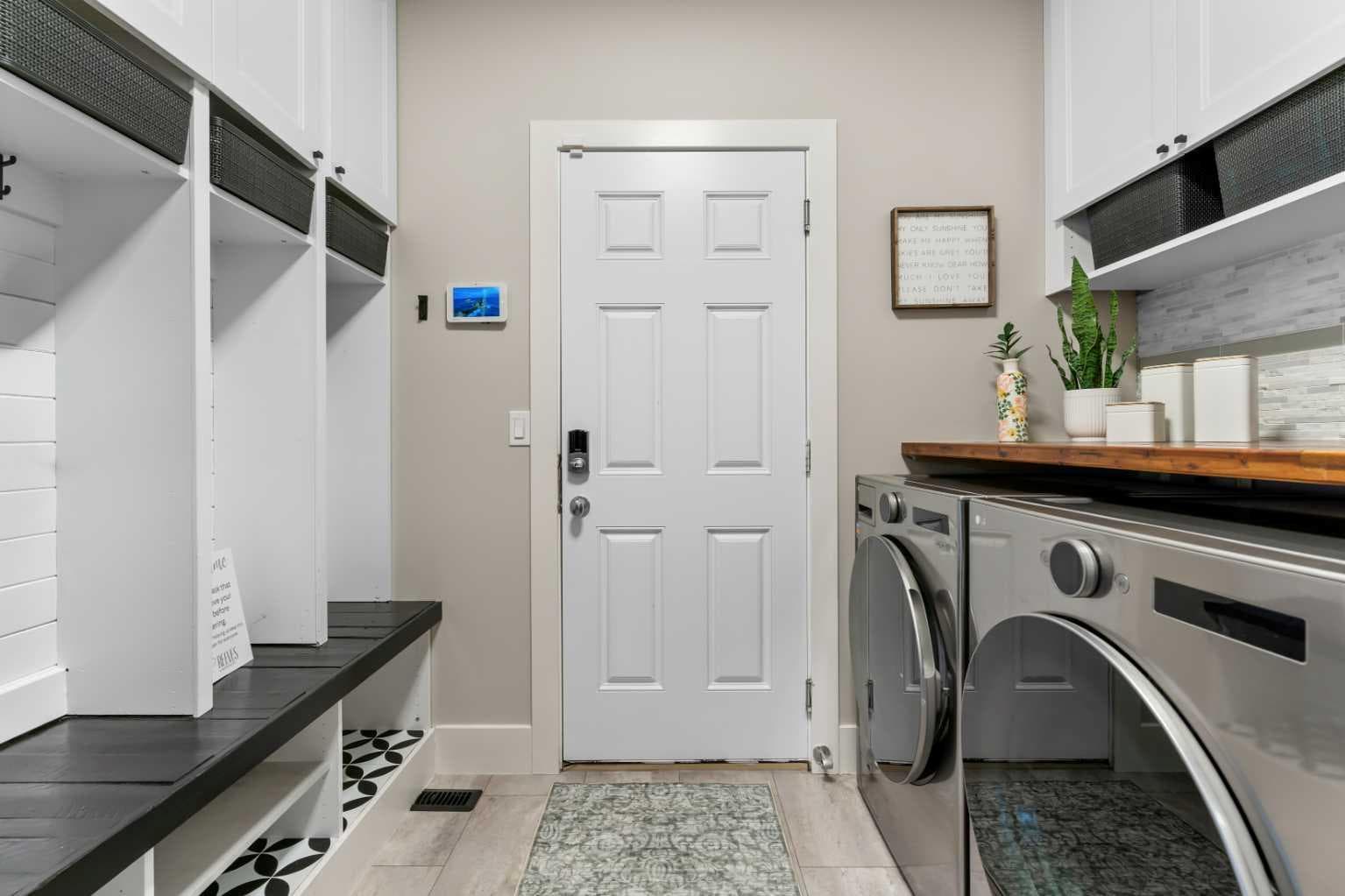 149 Royal Oak Bay NW