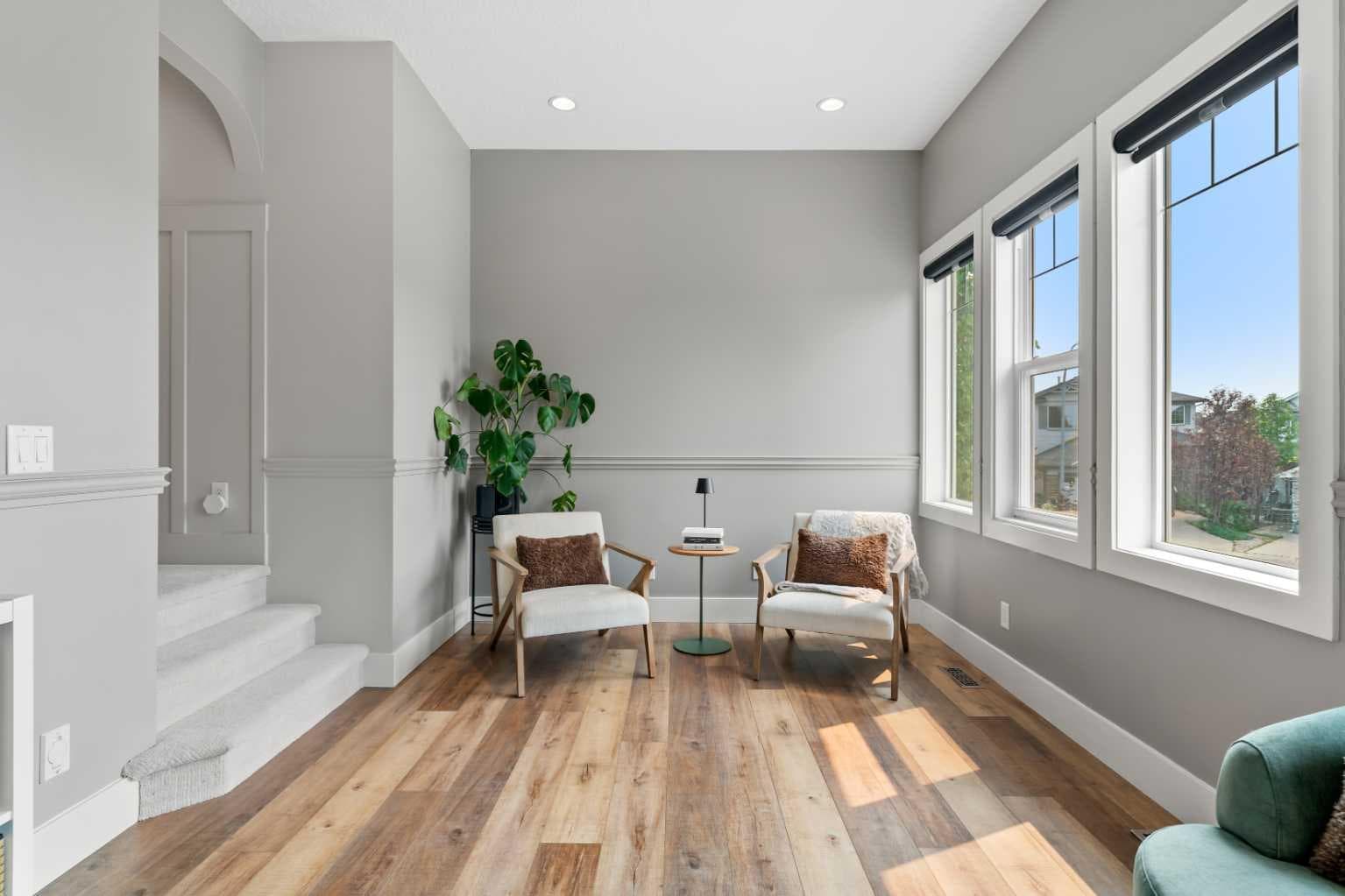 149 Royal Oak Bay NW