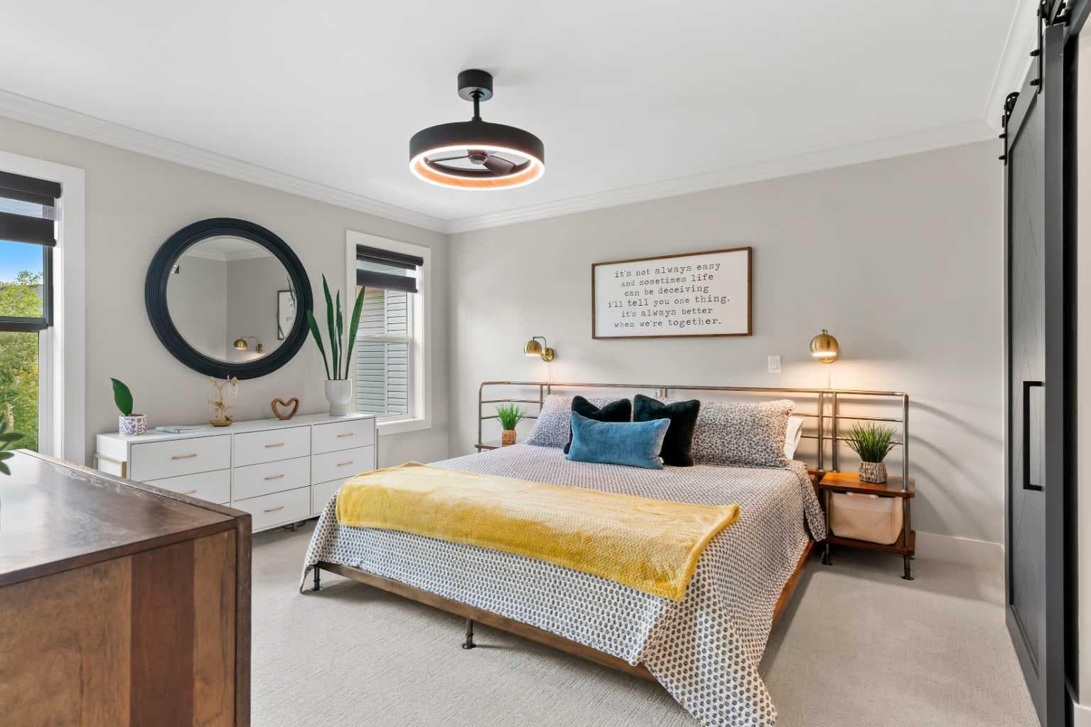 149 Royal Oak Bay NW