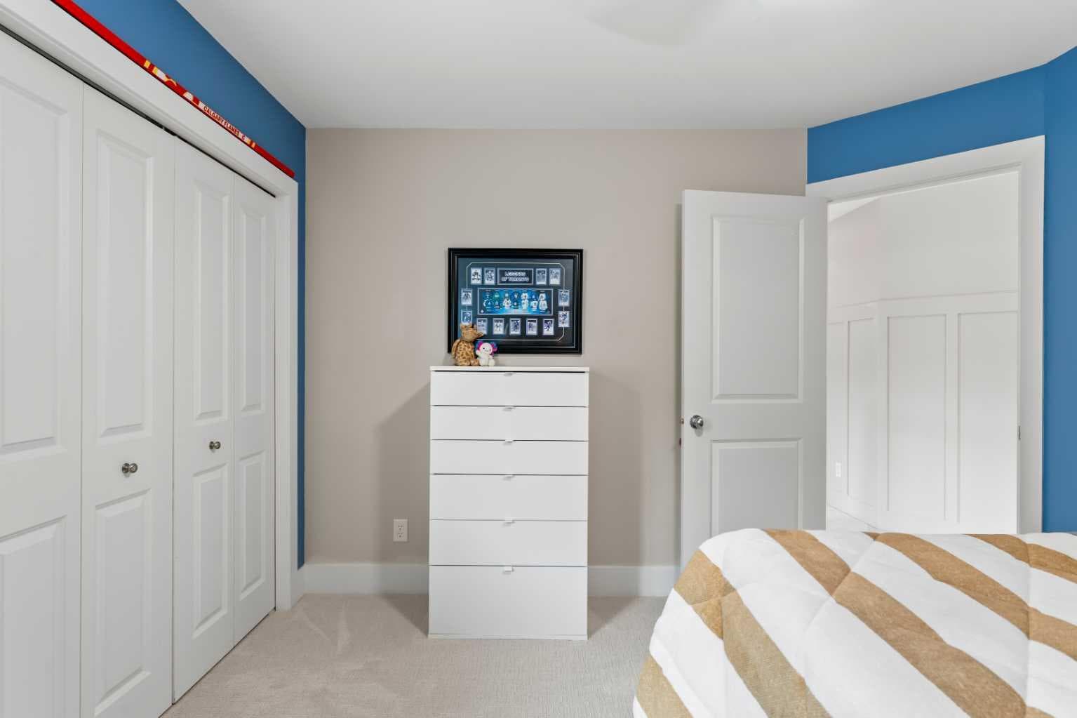 149 Royal Oak Bay NW