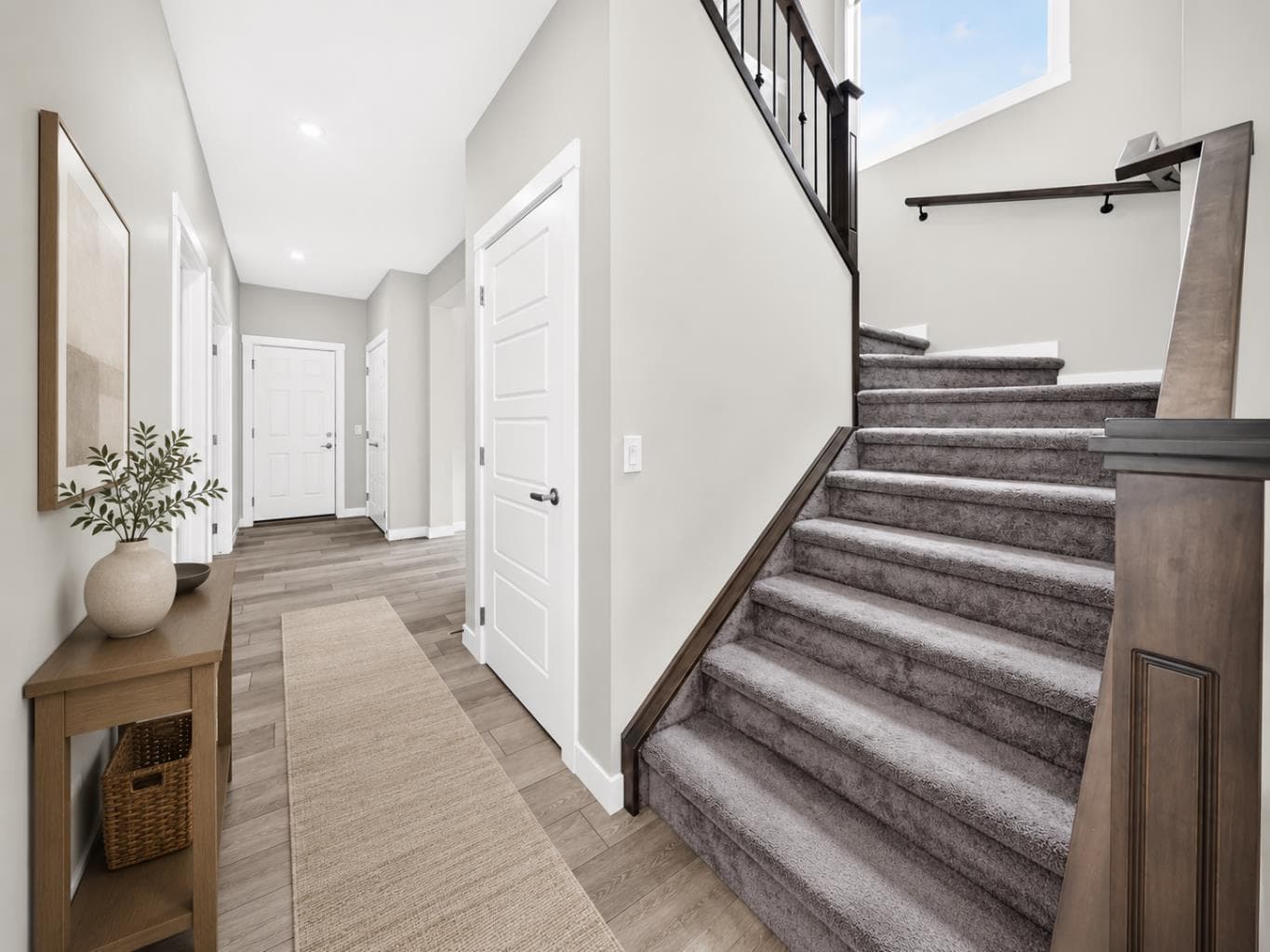 137 Creekside Way SW