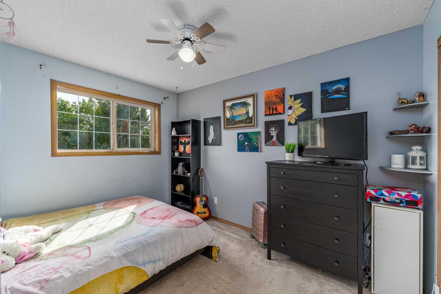 681 Harvest Hills Drive NE