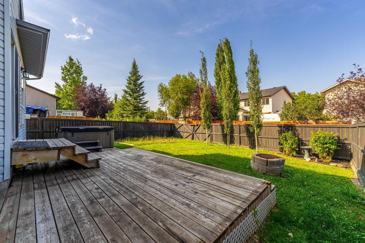 681 Harvest Hills Drive NE