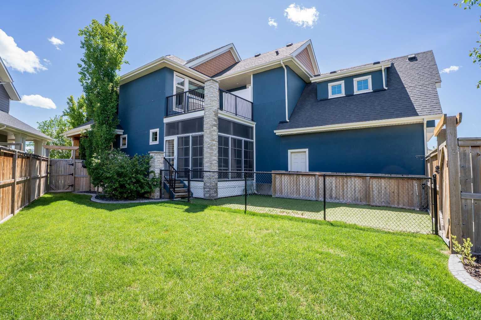 42 Cooperstown Court SW