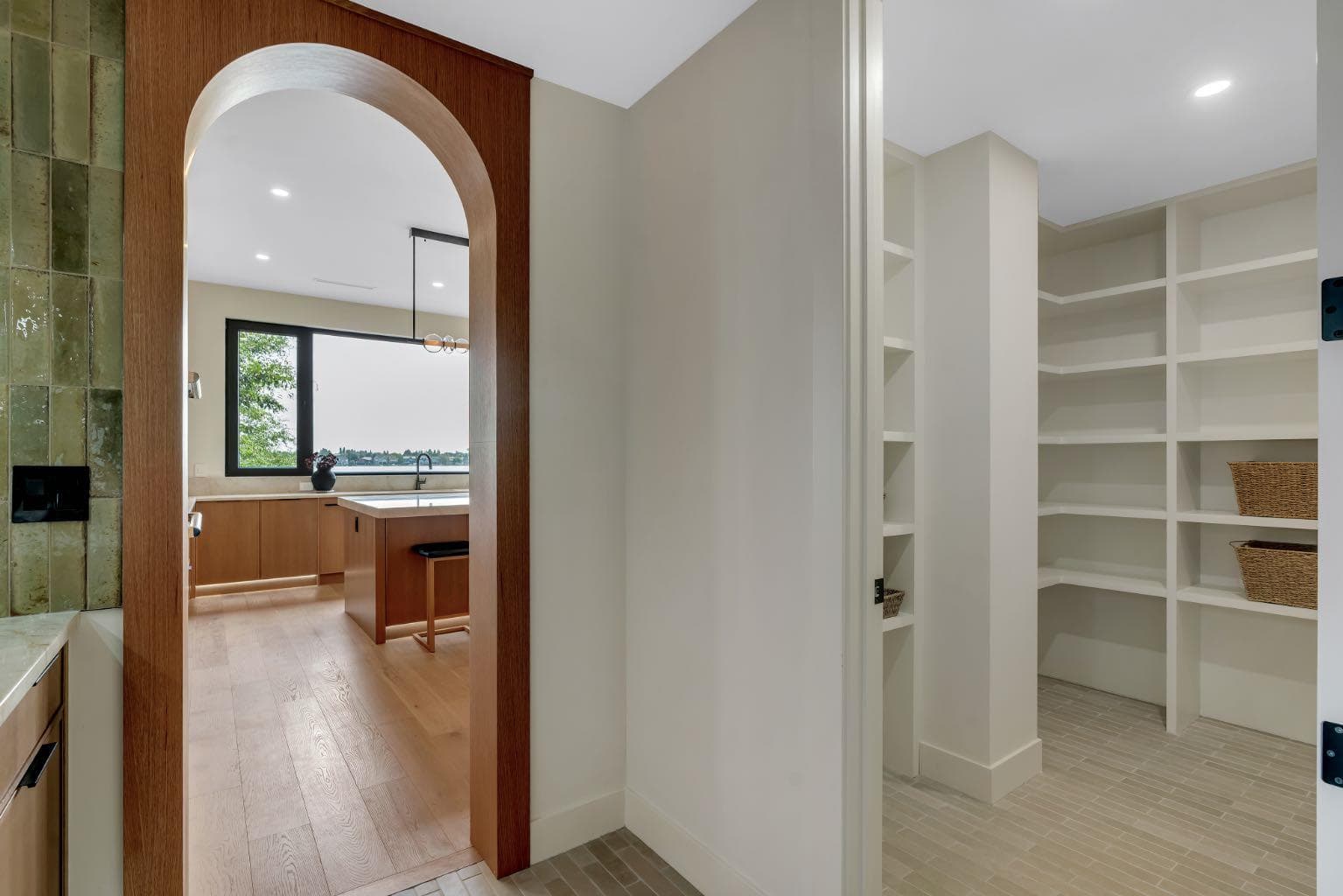 692 West Chestermere Drive 