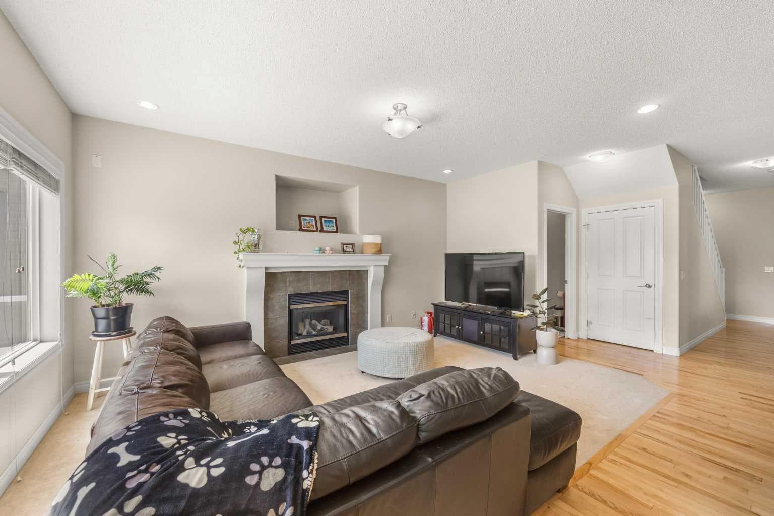 35 Covepark Place NE