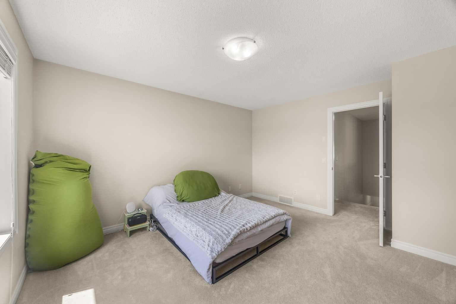 35 Covepark Place NE