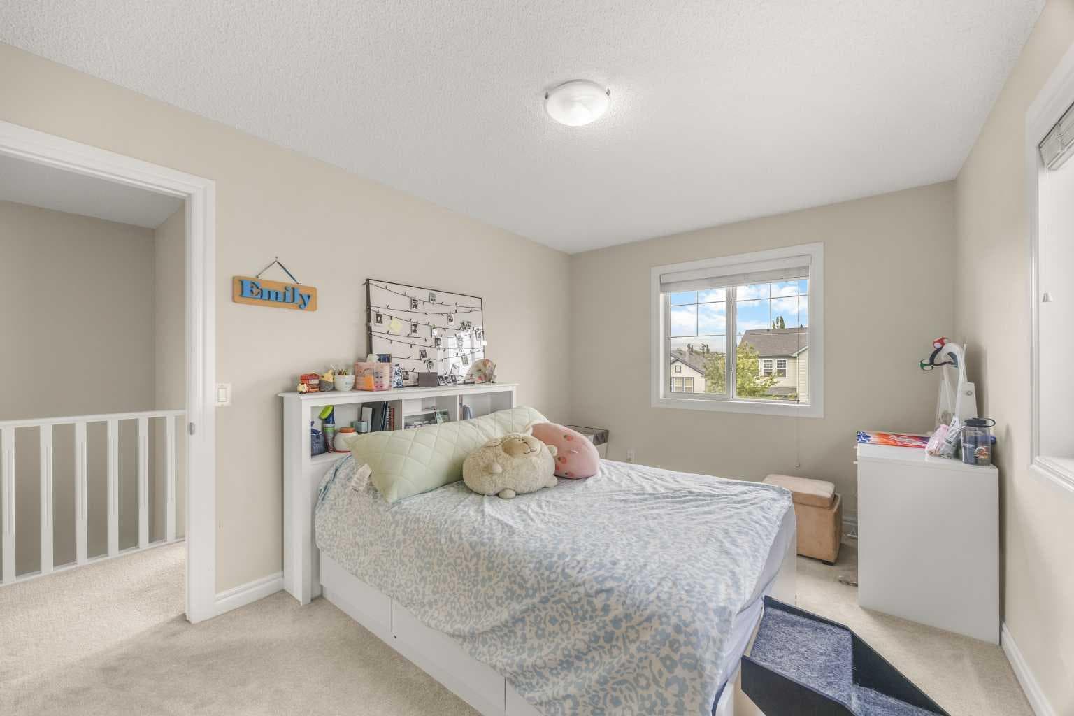 35 Covepark Place NE