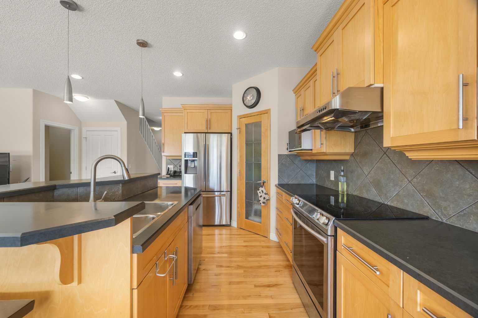 35 Covepark Place NE
