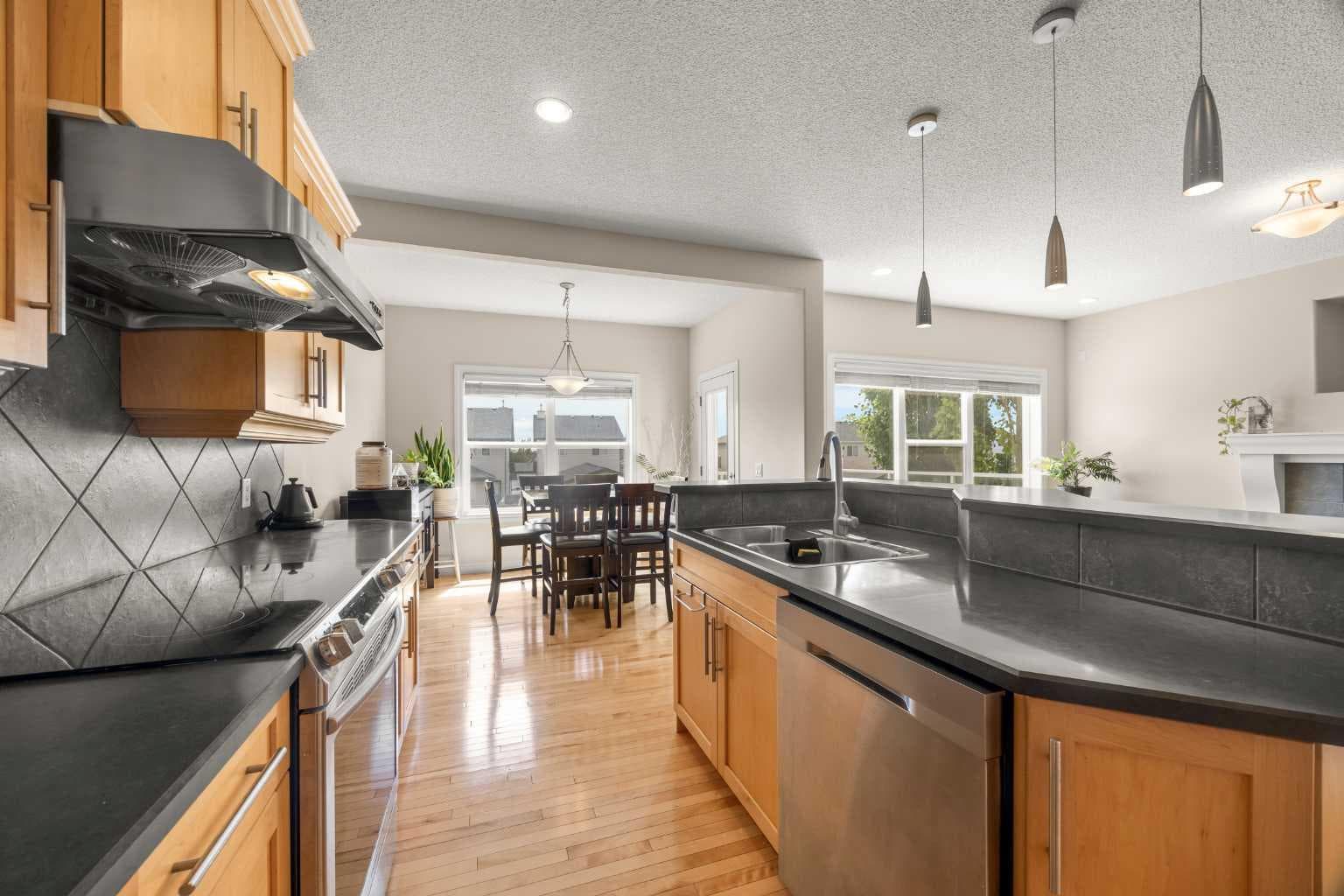 35 Covepark Place NE